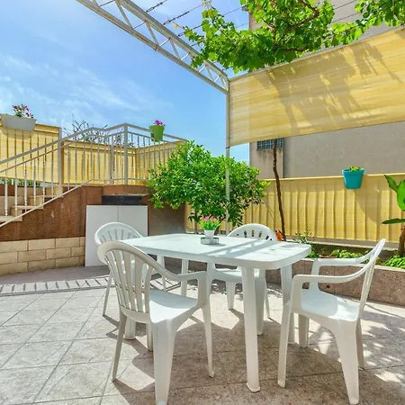 Διαμέρισμα Adriana Σπλιτ